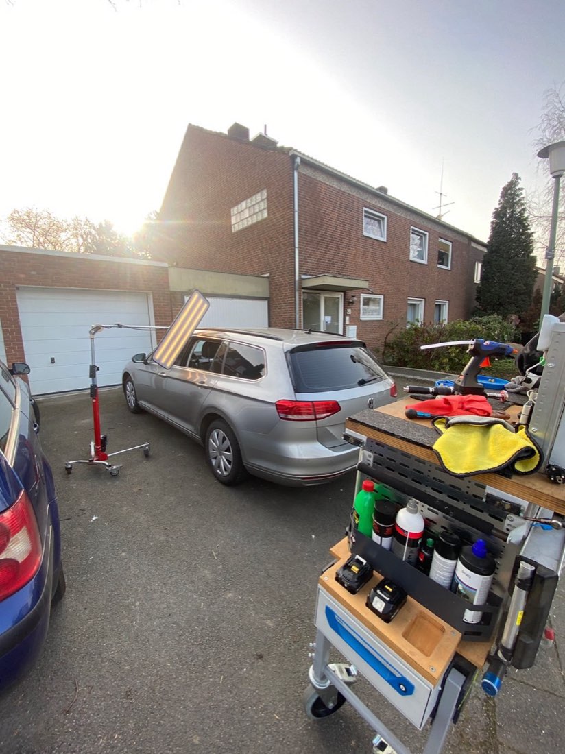 Dellenentfernung im Smart-Repair Verfahren – Auto-Bender
